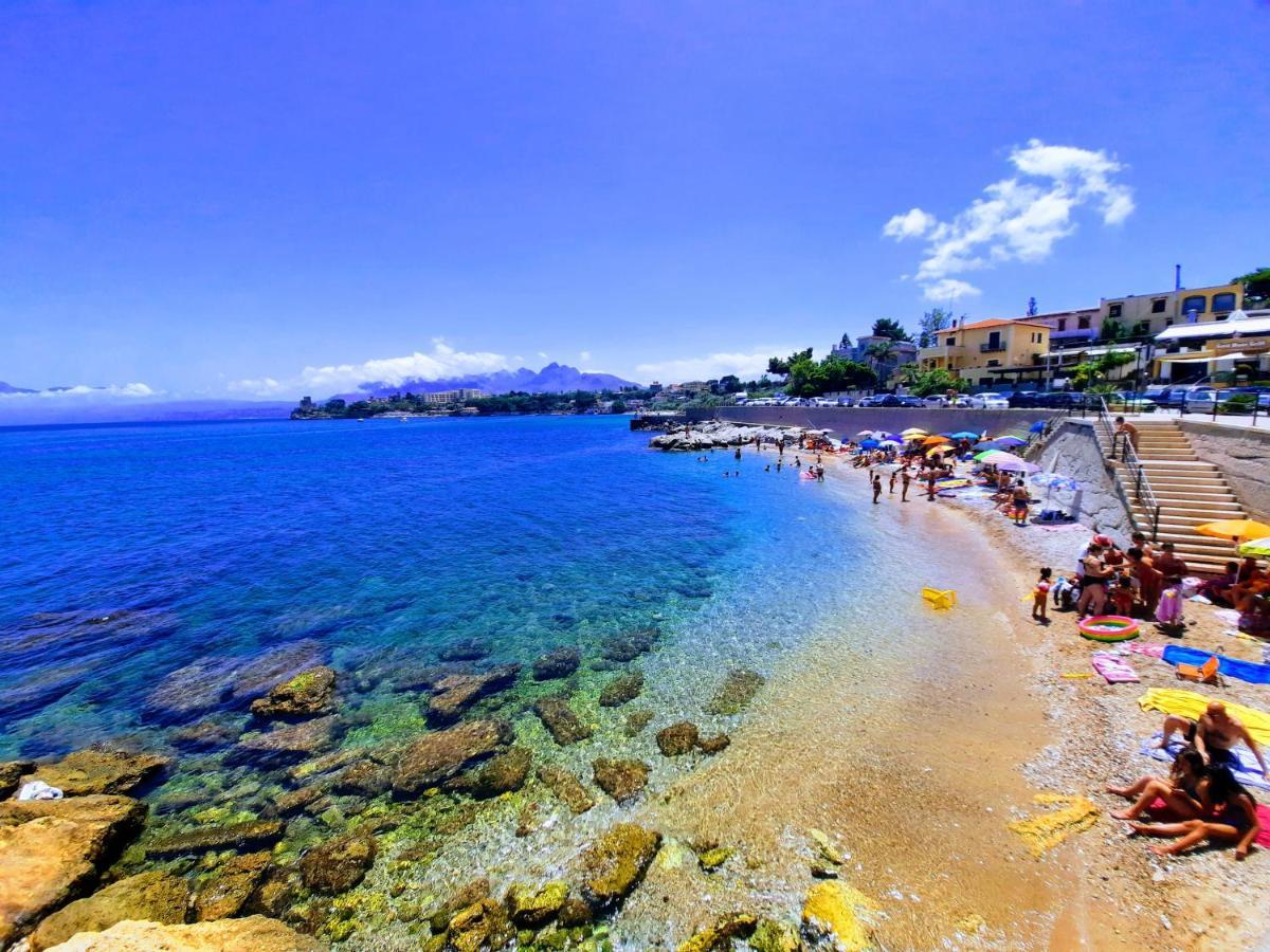 Seafront House Gabbiano Azzurro Appartement Santa Flavia Buitenkant foto