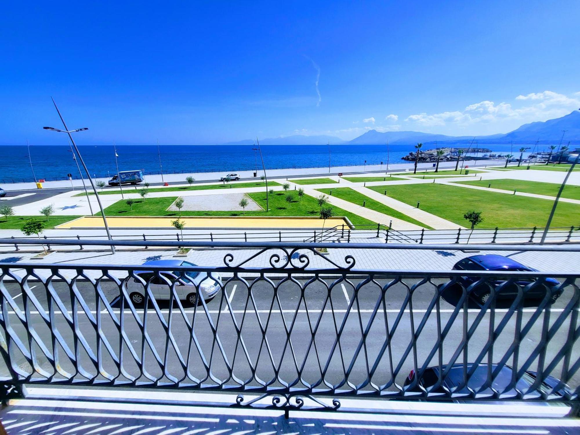 Seafront House Gabbiano Azzurro Appartement Santa Flavia Buitenkant foto