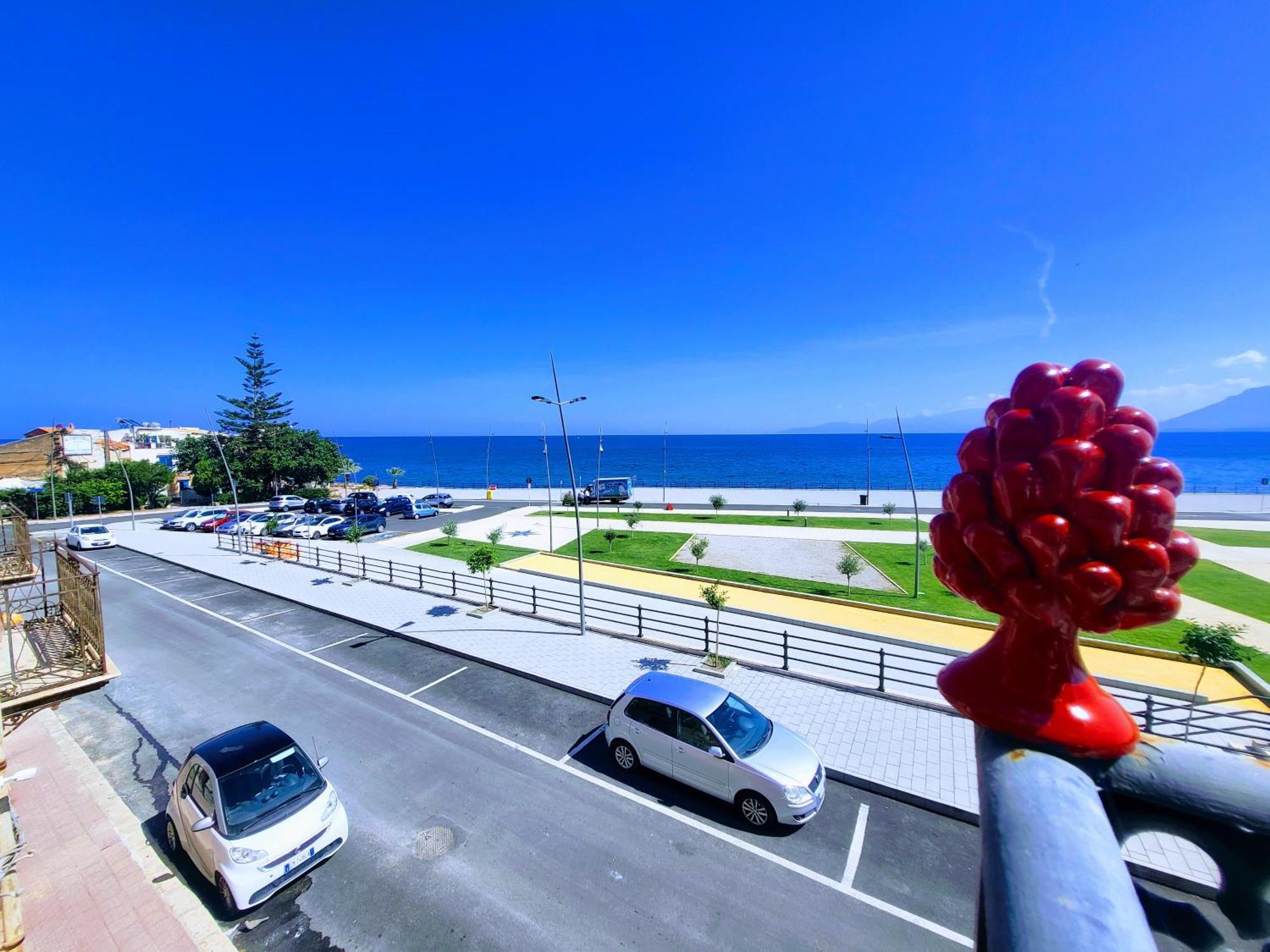 Seafront House Gabbiano Azzurro Appartement Santa Flavia Buitenkant foto