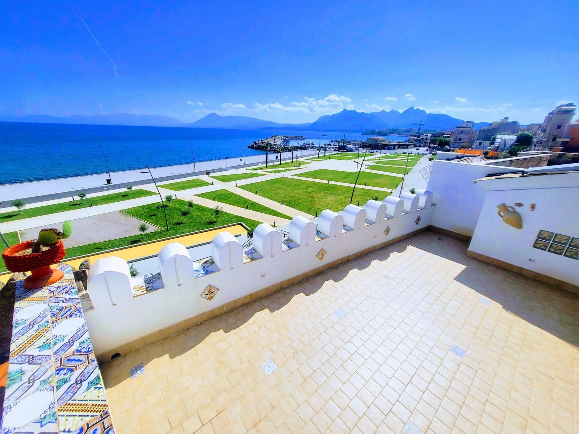 Seafront House Gabbiano Azzurro Appartement Santa Flavia Buitenkant foto