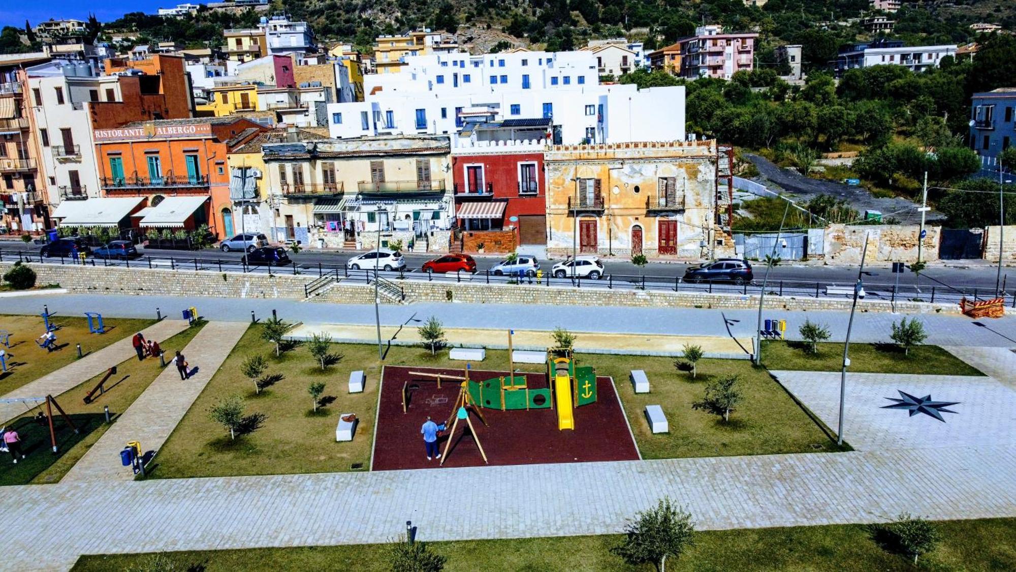 Seafront House Gabbiano Azzurro Appartement Santa Flavia Buitenkant foto